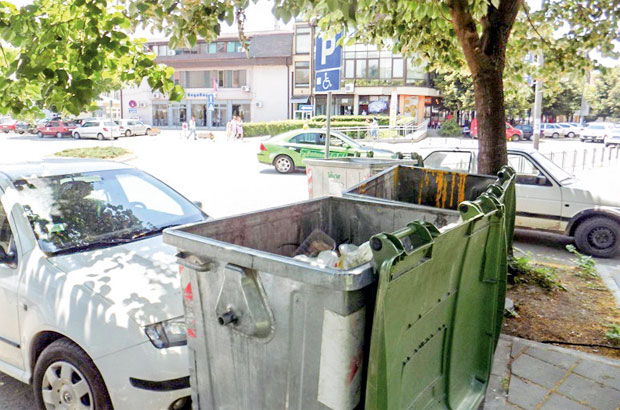 ПОСКУПЕЛО ОДЛАГАЊЕ СМЕЋА: Лесковчане непријатно изненадили и забринули увећани рачуни за комуналне услуге