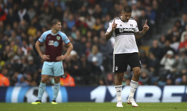 ПРЕМИЈЕР ЛИГА: Митровић два пута у мету, Челси бољи од Њукасла, Вотфорд наставио са победама