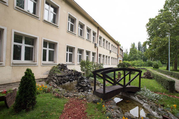 НОВИНЕ ЗА БУДУЋЕ ВЕТЕРИНАРСКЕ ТЕХНИЧАРЕ: Од септембра уче и фински језик!