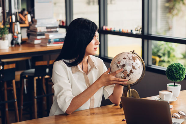 Са барке право у брзи воз