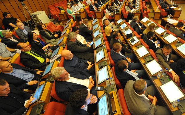 Нови Сад: Приходи по плану, потрошња мања