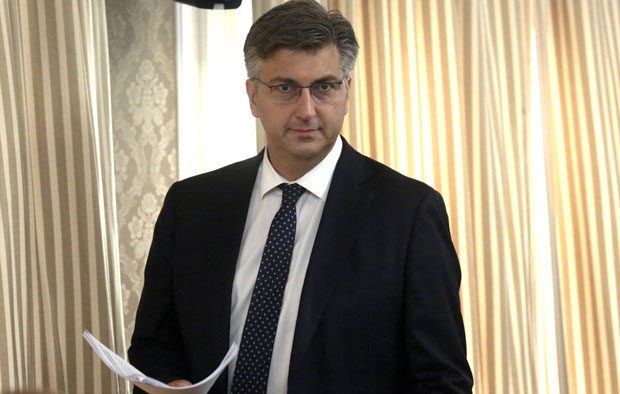 ОГЛАСИО СЕ ИВИЦА ТОДОРИЋ: Прича је била криминални чин који је предводио Пленковић 