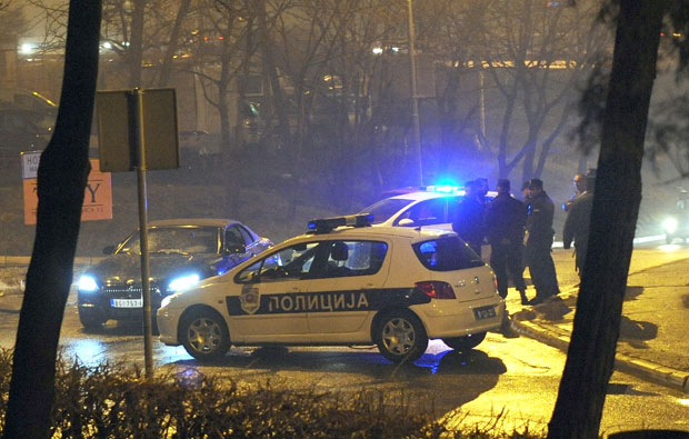 Закључали их у собу и отели им 20.000 КМ