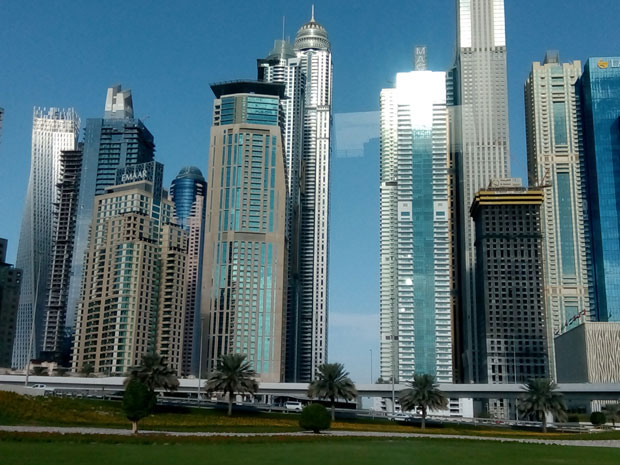 ДУБАИ: Пустињска оаза на врху света