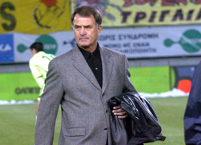 ЛЕГЕНДА НАПУШТА ГРЧКИ КЛУБ И ДИРЕКТОРСКУ ФУНКЦИЈУ: Бајевић отишао из АЕК