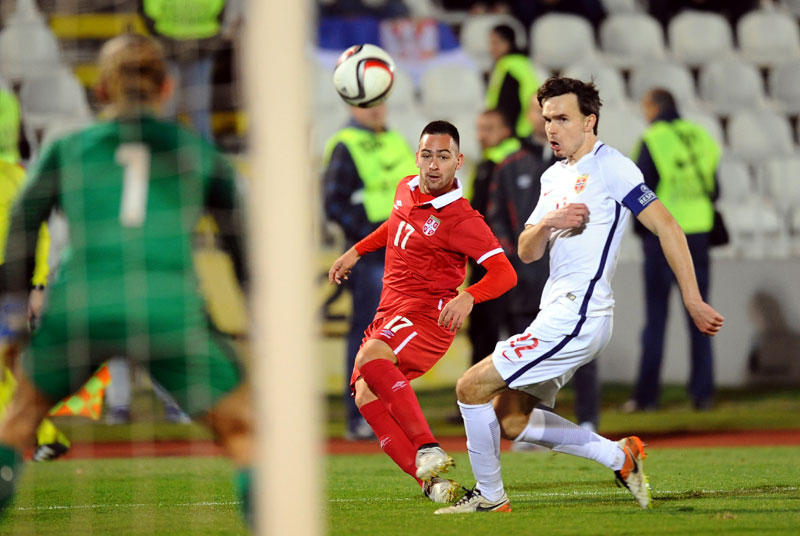 ЖИВКОВИЋ СКУП ЗА СВЕ: Бенфика тражи више од 20 милиона евра за српског аса