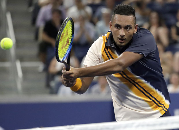 СКАНДАЛ НА ЈУ-ЕС ОПЕНУ: Кирјос после савета судије направио преокрет, играчи бесни! (ВИДЕО)