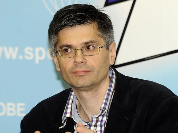 Шпијунка: И Чотрићу боље чешко пиво од воде