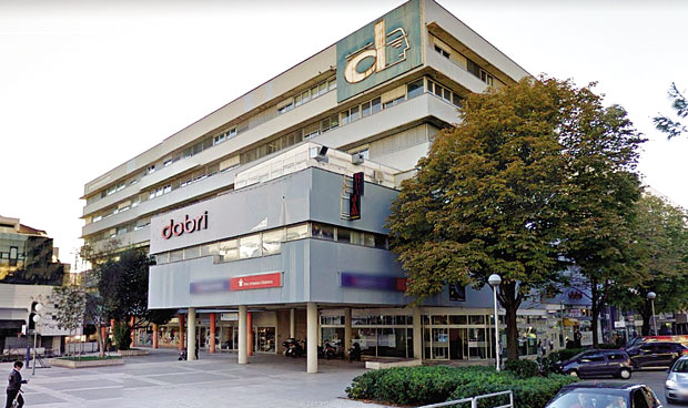 СРПСКО ПРАВОСУЂЕ ЛЕГАЛИЗУЈЕ ОТИМАЊЕ НАШЕ ИМОВИНЕ: Југобанка мора да плати Хрватској 3.215 евра!