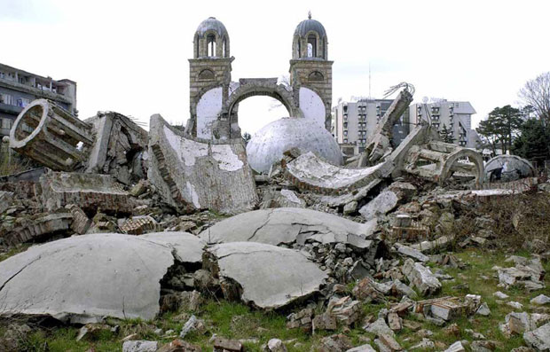 ТРАЖЕ ОД СВЕТА ДА ЗАУСТАВИ ХАЈКУ: Албанци би да затру све српско