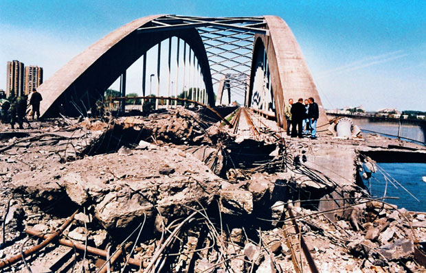 У Цириху скуп о НАТО бомбама