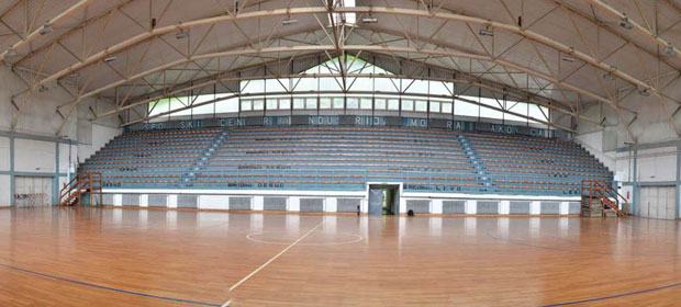 Раковица: Спортска хала добија нови кров