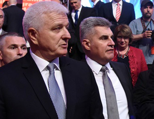 ЗАКУП ЦРНОГОРСКИХ АЕРОДРОМА: Профит преко кредита