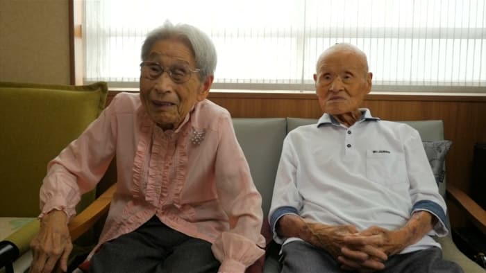 НАЈСТАРИЈИ ПАР НА СВЕТУ: Заједно имају 208 година и славе осам деценија брака