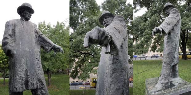 Нушићу опет изливају штап!