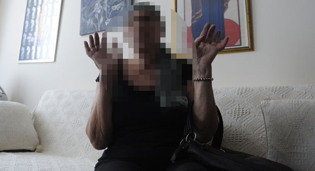 БРАТАНАЦ ЈЕ СВАКОДНЕВНО ТУКАО И ВРЕЂАО: Ударао ме даском, а одгајила сам га као сина