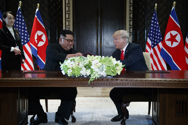 Трамп: Хвала Киму што ми верује, посао ћемо урадити заједно
