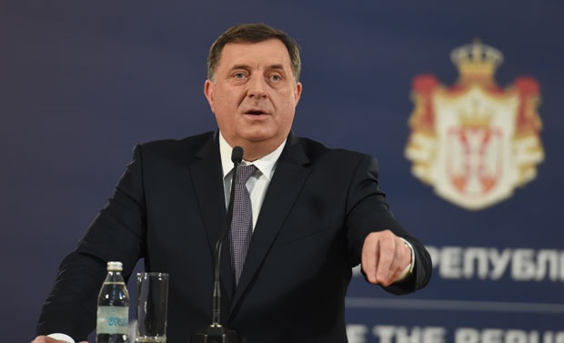 ДОДИК ПОРУЧУЈЕ: Западњаци, Албанци  и део Срба заједно раде на умањивању Вучићеве снаге