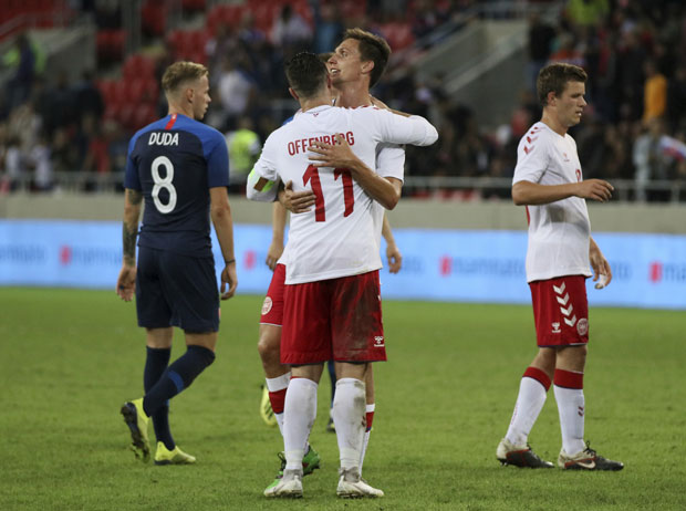 ДАНЦИ ШТРАЈКУЈУ: И на Велшане са аматерима?