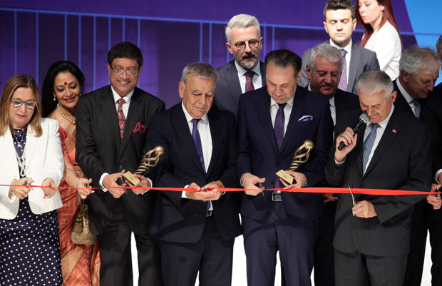 Љајић и Јилдирим отворили сајам у Измиру