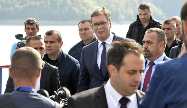 ВУЧИЋЕВА ПОРУКА - НИКО НЕ МОЖЕ ДА ОТИМА ИМОВИНУ СРБИЈЕ: Због овог су Албанци хтели да га спрече да дође на КиМ! 