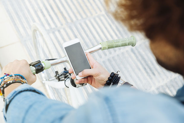 ХАПШЕЊЕ У БАЧКОЈ ПАЛАНЦИ: Везао човека, па му украо мобилни и бицикл
