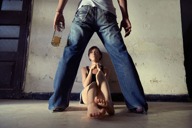 ПРИЈАВИЛА ГА СУПРУГА: Mушкарац ухапшен због сумње да је годину дана силовао девојчицу (13) ометену у развоју!