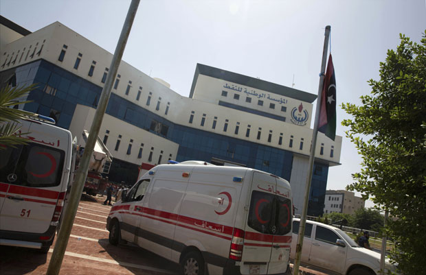 Експлозије у либијској нафтној компанији, више нападача (ФОТО)