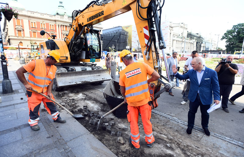 Током обнове Трга Републике пронађене дрвене коцке из 19. века