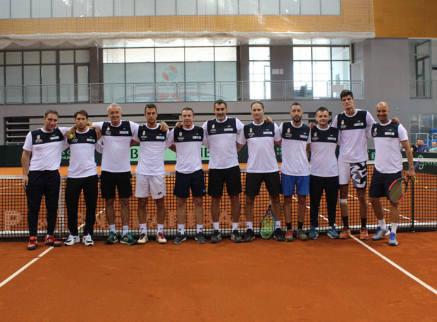 „ОРЛОВИ“ ХВАТАЈУ ЗАЛЕТ: Српски тенисери почели припреме за Дејвис куп меч у Краљеву