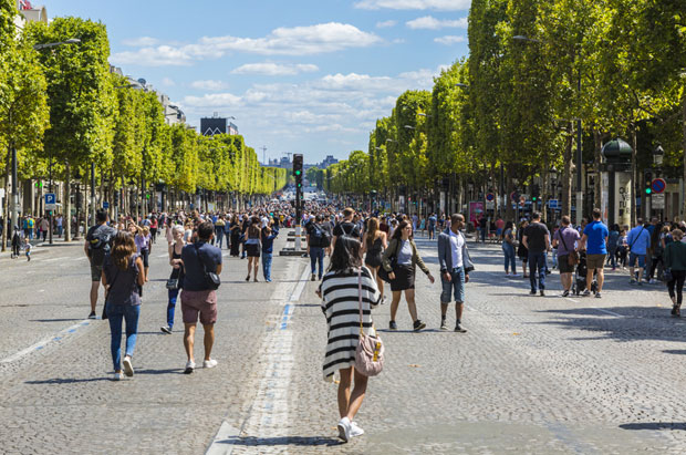 Скоро четвртина Француза нема новца за три оброка дневно