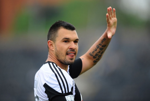 Божинов нови шпиц Ботева