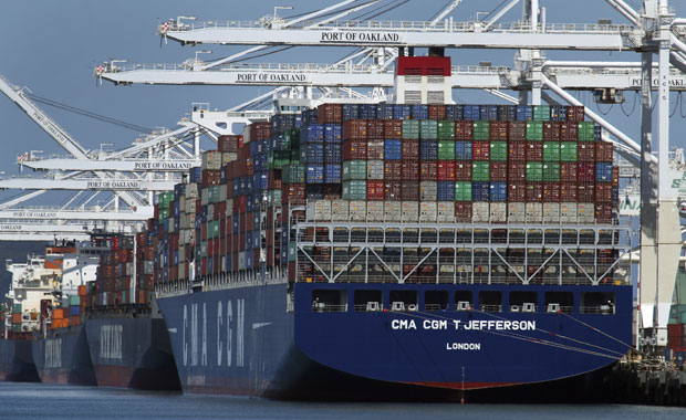 Трамп зове Кинезе на преговоре и уводи царине од 200 милијарди долара