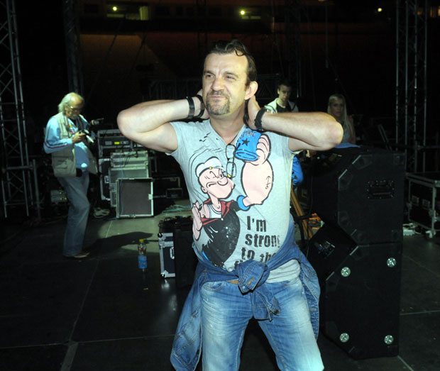 Рокер уместо Аце Лукаса у Звездама Гранда