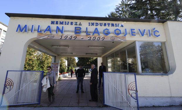 Лучани: Несрећа у Наменској, тешко повређен радник