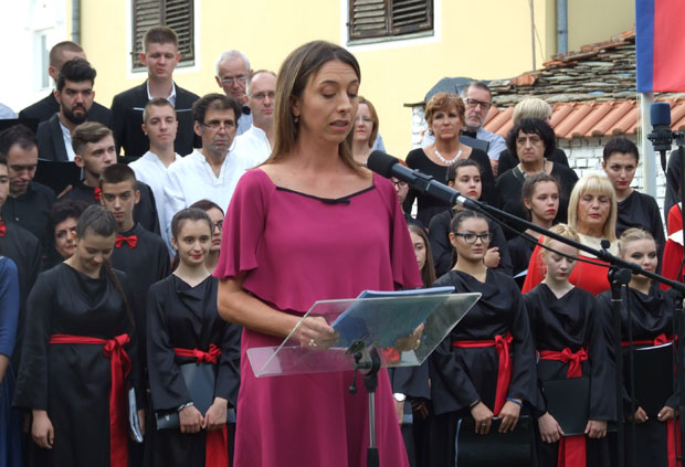 Мокрањцем против „куњања и кукњаве“