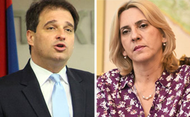 РС: Рат кандидата преко интернета