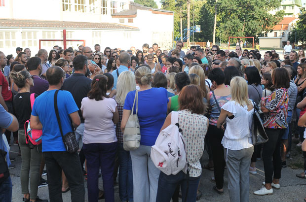 Родитељи страхују за безбедност због вршњачког насиља