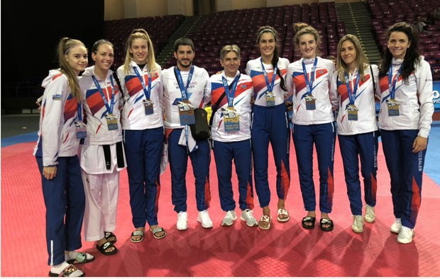 СРПКИЊЕ БЛИСТАЛЕ У ПОЉСКОЈ: Злато за Мандићеву и Богдановићеву