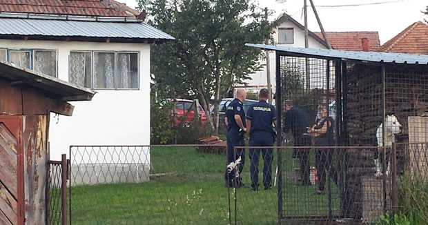 ТРАГЕДИЈА У СЈЕНИЦИ: Мајка и ћерка се убиле у подстанарској соби, пререзале вене жилетима и оставиле опроштајно писмо