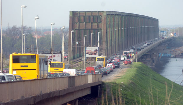 Ланчани судар на Панчевачком мосту