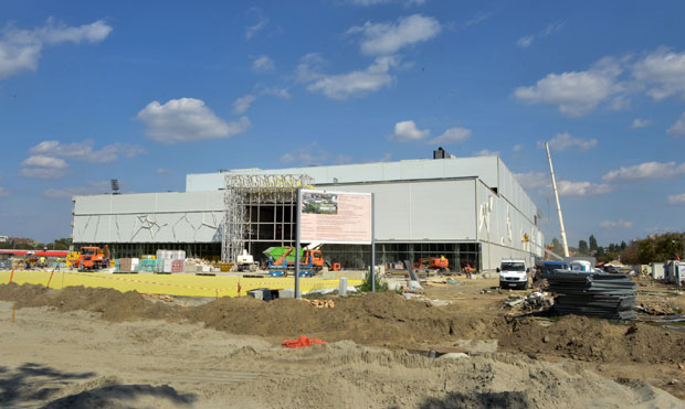 ИНСПЕКЦИЈА НА ГРАДИЛИШТУ НАЈВЕЋЕГ ТРЖНОГ ЦЕНТРА: У контролу Променаде како би се утврдили пропусти