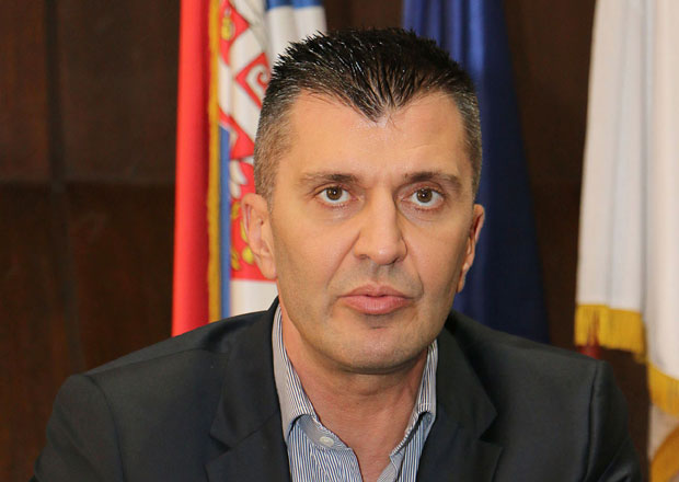 Уручени уговори за запошљавање 158 лица у Смедереву