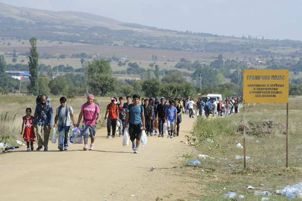 Србија неће бити паркинг за мигранте