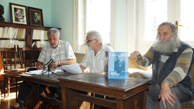 Кустурица отвара караван писаца