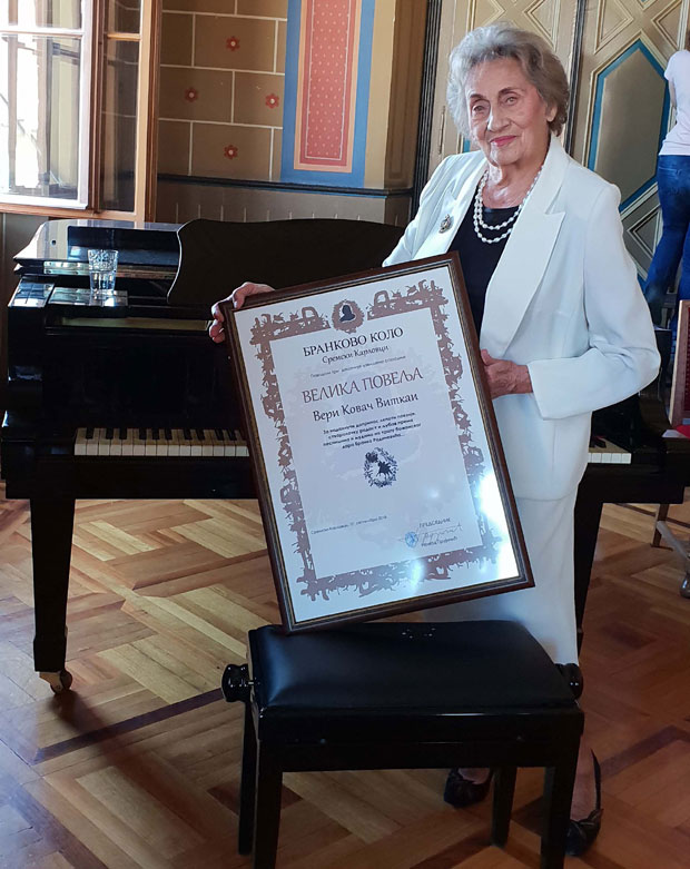 Повеља Бранковог кола Вери Ковач Виткаи 