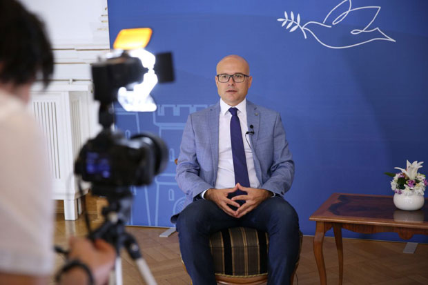 Вучевић: Важно је сећати се и стварати нову историју