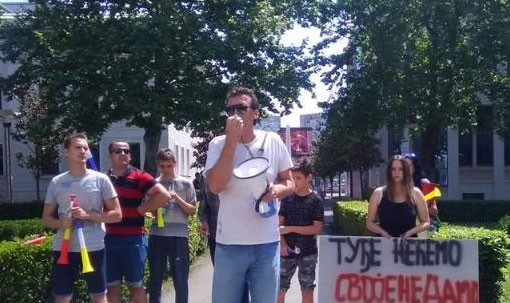 ЧЕТВРТ ВЕКА БОРБЕ ЗА ИМОВИНУ: Помоћ породици Ђуришић из Подгорице