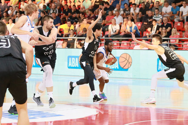 ПАРТИЗАН У ПОЛУФИНАЛУ СУПЕРКУПА АБА ЛИГЕ: Фуриозни црно-бели у финишу сломили отпор Морнара