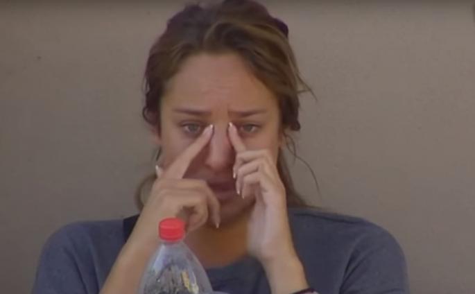 ЛУНА СЕ ГУШИЛА У СУЗАМА: Открила све о сиромаштву, оцу, Слоби (ВИДЕО)